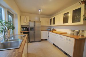 Photo 9- click for photo gallery